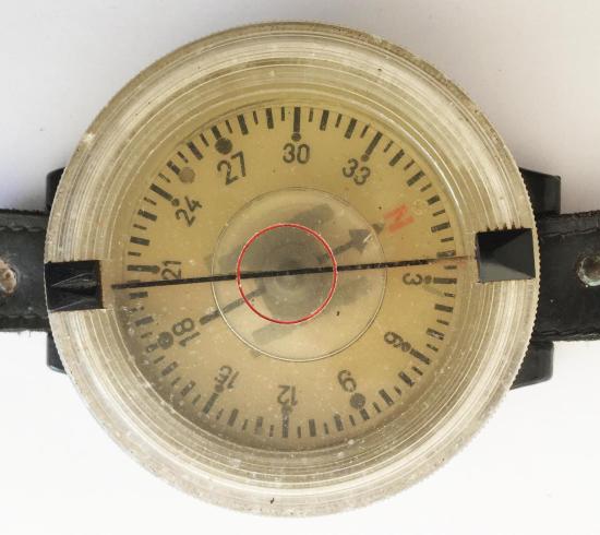 WW2 Luftwaffe Pilots Compass AK39 FL23235-1