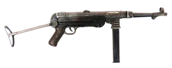 Deactivated WW2 Dated German MP40 Sub Machine Gun