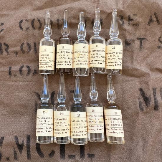 WW2 Ten Medical Ampoules with Contents (b)